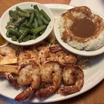 Texas Roadhouse - Grilled Shrimp 9PC with Green Beans and Mashed Potatoes with brown gravy - Steakhouses Near Me - Greensboro, North Carolina