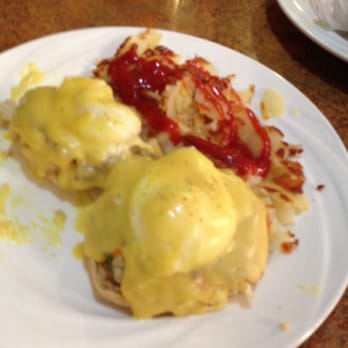 Empire Diner - Crab Benedict... So good I started eating and forgot to take a pic. - Diners Near Me - Lansdowne, Pennsylvania