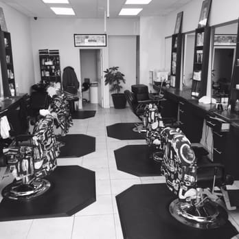 Celebrity Cutz - Very clean and relax environment - Barbers Near Me - Bellmore, New York Celebrity Cutz - Very clean and relax environment - Barbers Near Me - Bellmore, New York
