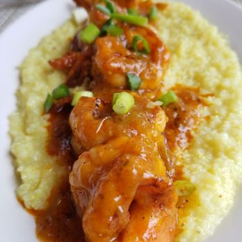 4 Brothers Breakfast - Shrimp and grits closeup - Southern Near Me - Warren, New Jersey 4 Brothers Breakfast - Shrimp and grits closeup - Southern Near Me - Warren, New Jersey