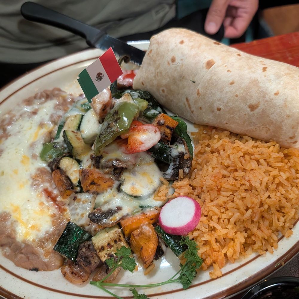 Avila's El Ranchito - Combo: burrito and stuffed chilli - Mexican Near Me - Lake Forest, California