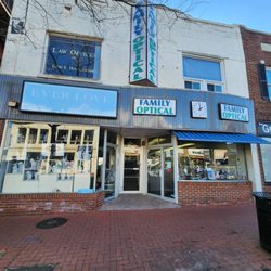 Vision Source Signature Eyecare of Huntington