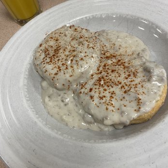 Breakers Cafe - Biscuits and gravy - Breakfast & Brunch Near Me - Redwood City, California Breakers Cafe - Biscuits and gravy - Breakfast & Brunch Near Me - Redwood City, California