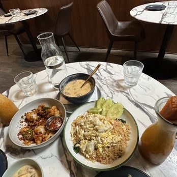 Kin Long Beach - Salt & Pepper Calamari, Colossal Crab Meat Fried Rice, Tom Kha, Thai Iced Tea - Thai Near Me - Long Beach, California