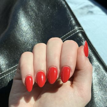 Blum Nail Bar - Builder gel with tips in Ferrari red - Waxing Near Me - Knoxville, Tennessee Blum Nail Bar - Builder gel with tips in Ferrari red - Waxing Near Me - Knoxville, Tennessee