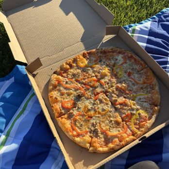 Red Barn Farm - Pizza Near Me - Northfield, Minnesota