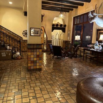 Hotel El Capitan - Lobby - Hotels Near Me - Van Horn, Texas Hotel El Capitan - Lobby - Hotels Near Me - Van Horn, Texas