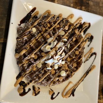 Le Bistreaux - Coffee & Tea Near Me - Alexandria, Louisiana Le Bistreaux - Coffee & Tea Near Me - Alexandria, Louisiana