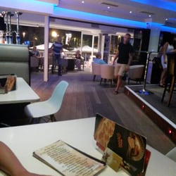 bogart cafe - The terrace