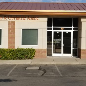 Internal Medicine & Geriatric Associates - Internal Medicine and geriatric Associates Office - Internal Medicine Near Me - Albuquerque, New Mexico Internal Medicine & Geriatric Associates - Internal Medicine and geriatric Associates Office - Internal Medicine Near Me - Albuquerque, New Mexico