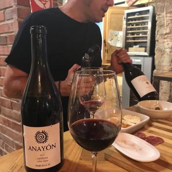 Bodega Maestrazgo - Beer, Wine & Spirits Near Me - Barcelona, B Bodega Maestrazgo - Beer, Wine & Spirits Near Me - Barcelona, B