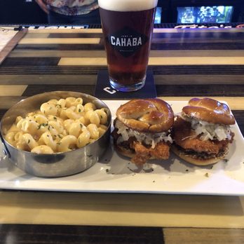 Coosa Cleaver - Schnitzel sliders, beer cheese Mac n cheese - American Near Me - Wetumpka, Alabama