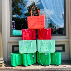 D'Vine Design - Hot items, summer season.