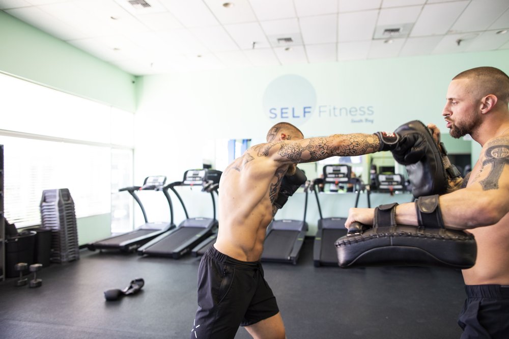 Eddy Newton Personal Training Logo