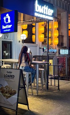 Butter Smashburgers by null