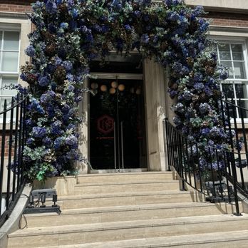 Gordon Ramsay Bar & Grill - British Near Me - London, XGL