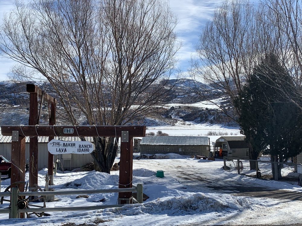 BAKER RANCH Updated June 2024 11716 S Dempsey Creek Rd, Lava Hot