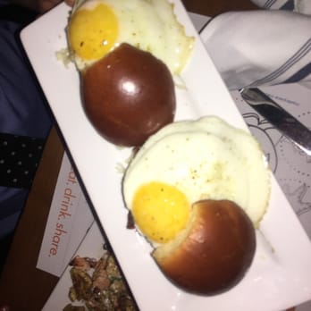 Dancing Marlin - Egg sliders - New American Near Me - Frankfort, Illinois