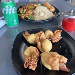 Rice & Rolls