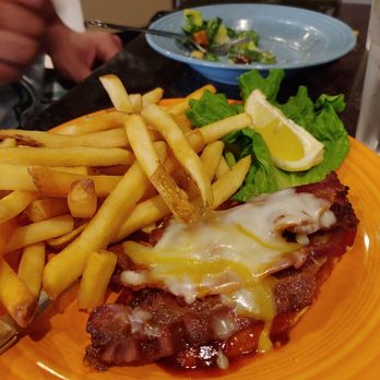Lisa's Cafe - Barbecue chicken with bacon and cheese, fries. Husband liked it. - American Near Me - Palmyra, Pennsylvania