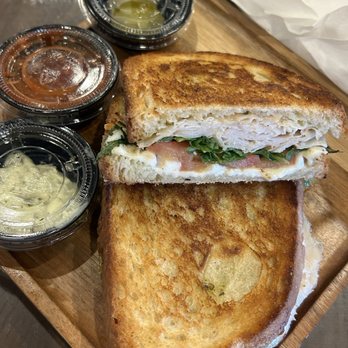 Habibi's - Cafes Near Me - Fullerton, California