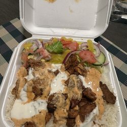 Fresh Pita - Chicken plate with tzatziki, chipotle mayo, & side salad