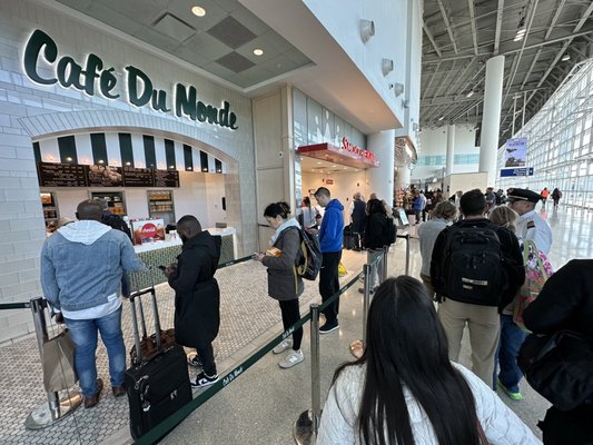 Cafe Du Monde by null