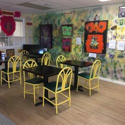 Po-Boy City - Dining area