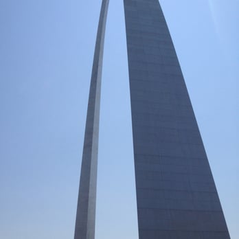 Gateway Arch - Landmarks & Historical Buildings Near Me - St. Louis, Missouri