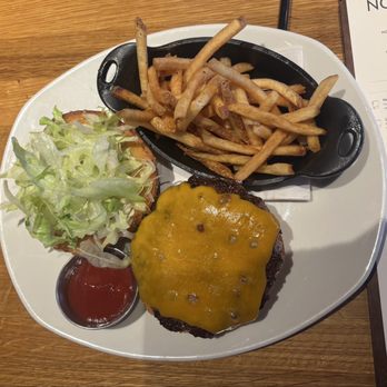 Northstar Cafe - Cheese burger and fries - New American Near Me - Kenwood, Ohio Northstar Cafe - Cheese burger and fries - New American Near Me - Kenwood, Ohio