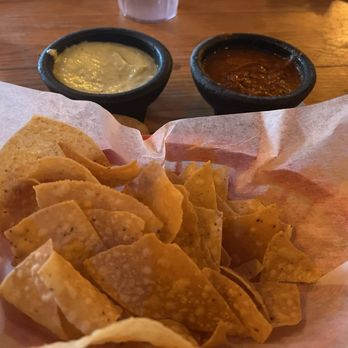 El Tiempo Cantina - Katy - Chips and salsa - Mexican Near Me - Katy, Texas El Tiempo Cantina - Katy - Chips and salsa - Mexican Near Me - Katy, Texas