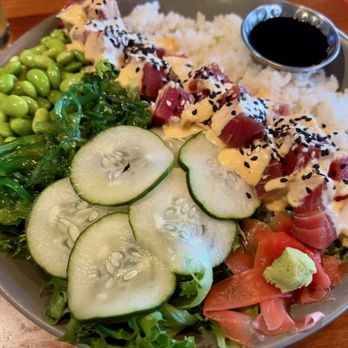 Boneyard Pub - Poke bowl - Brewpubs Near Me - Bend, Oregon