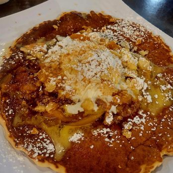 Brunch Room Bistro - Peach Cobbler Pancake - Breakfast & Brunch Near Me - Forney, Texas
