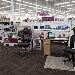 Officemax - Front of store