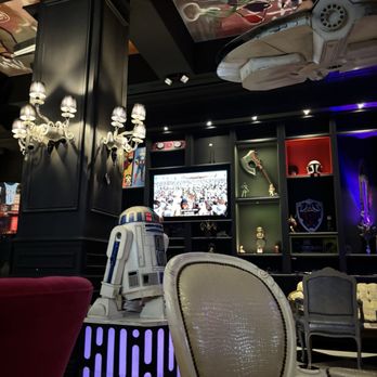 FANDOM BAR - Las Vegas - Lounge! - Venues & Event Spaces Near Me - Las Vegas, Nevada FANDOM BAR - Las Vegas - Lounge! - Venues & Event Spaces Near Me - Las Vegas, Nevada