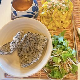 Mi Quang