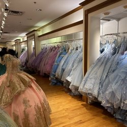 VIP Fashion - VIP Fashion's Quinceanera Store