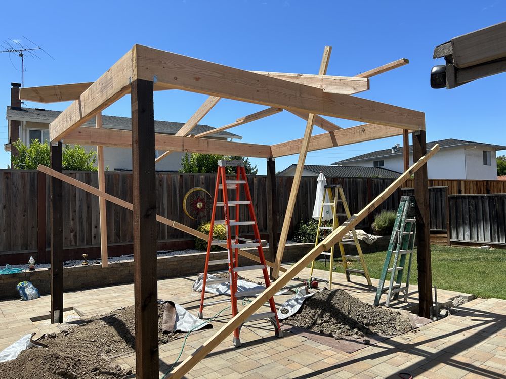 Slide of HN Builders