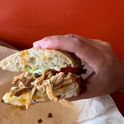 Cafe Con Leche - Pulled pork sandwhich