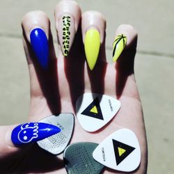WoW Nails & Spa