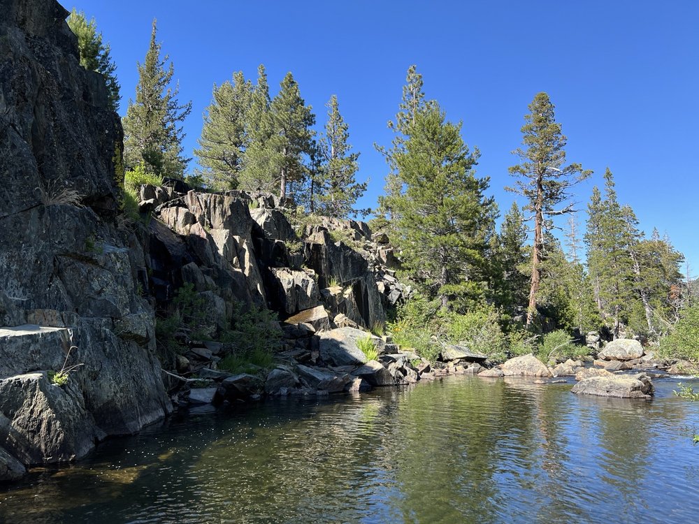 Lower Glen Alpine Falls Logo