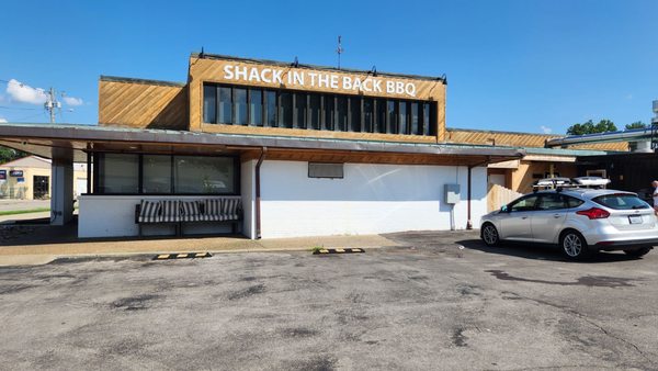 Shack in the Back BBQ by null
