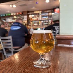 Backcountry Pizza & Tap House