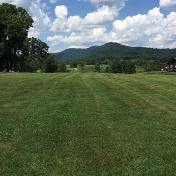 The Marriott Ranch Bed and Breakfast - Love the Views! - Hotels Near Me - Hume, Virginia
