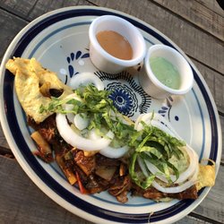 Sin Yolanda - Omelette with pork