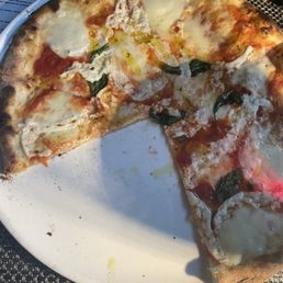 Regina Margherita Pizza
