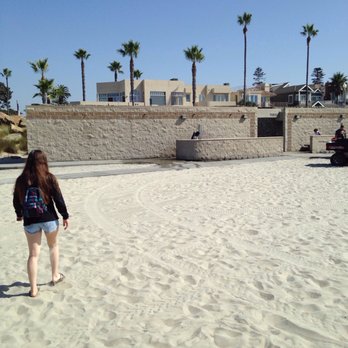 Coronado Center Beach - Restrooms - Beaches Near Me - Coronado, California