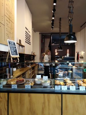 Refinery High End Coffee by null