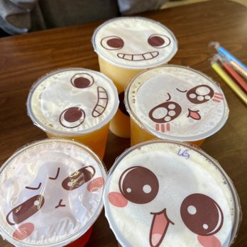 Next Move Cafe - Drinks with cute emoticon caps! - Bubble Tea Near Me - Brooklyn, New York