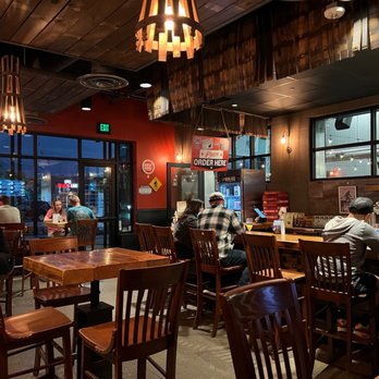 Great Divide Brewing Company - people sitting at tables - Pubs Near Me - Denver, Colorado Great Divide Brewing Company - people sitting at tables - Pubs Near Me - Denver, Colorado